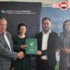 https://www.maldrobud.pl/umowa-na-realizacje-inwestycji-drogowych-w-przywodziu-i-lubiatowie/